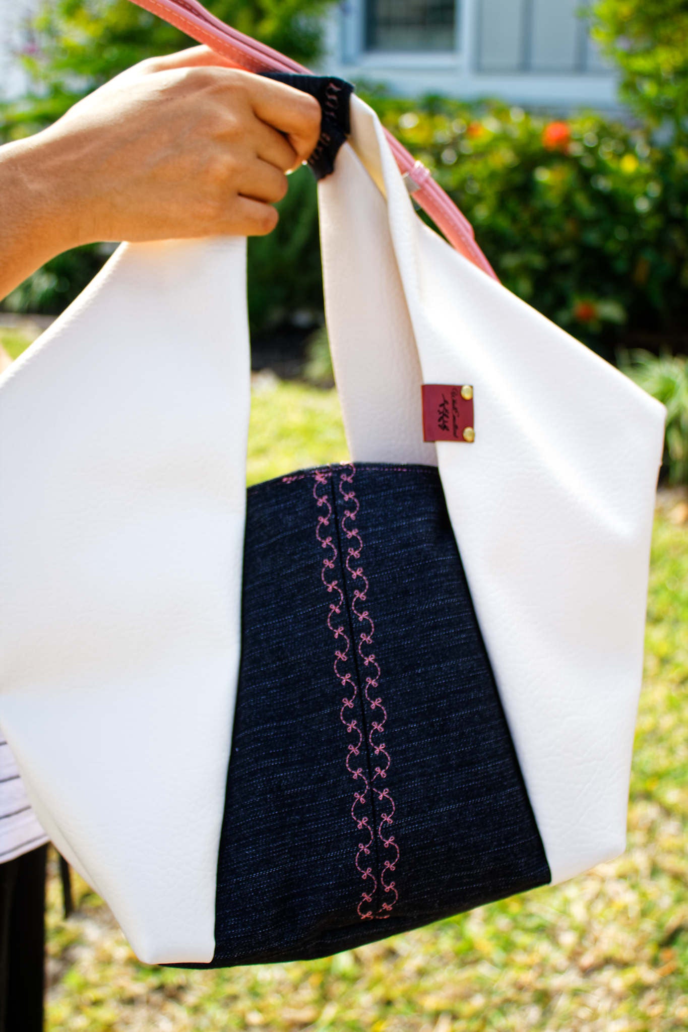 Signature Stitch Edition 